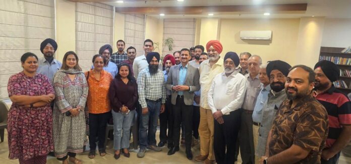 Vivek Atray talks about The Middle of Everything at Emaar