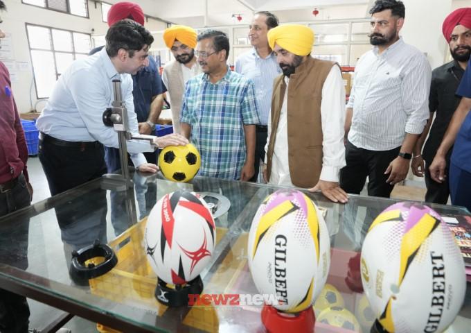 From Jalandhar to London: Arvind Kejriwal and CM Mann Flag off shipment of 25,000 Rugby Balls for Global Matches