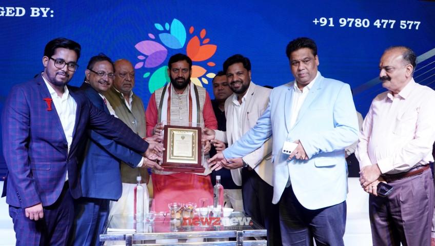Haryana CM Nayab Singh Saini felicitates doctors for their service to mankind