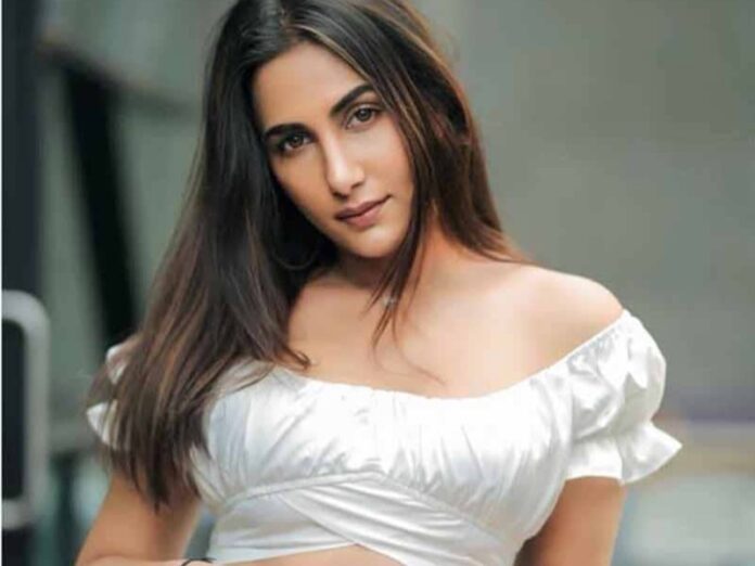 Sneha Namanandi Age, Family, Husband, Movies, Biography