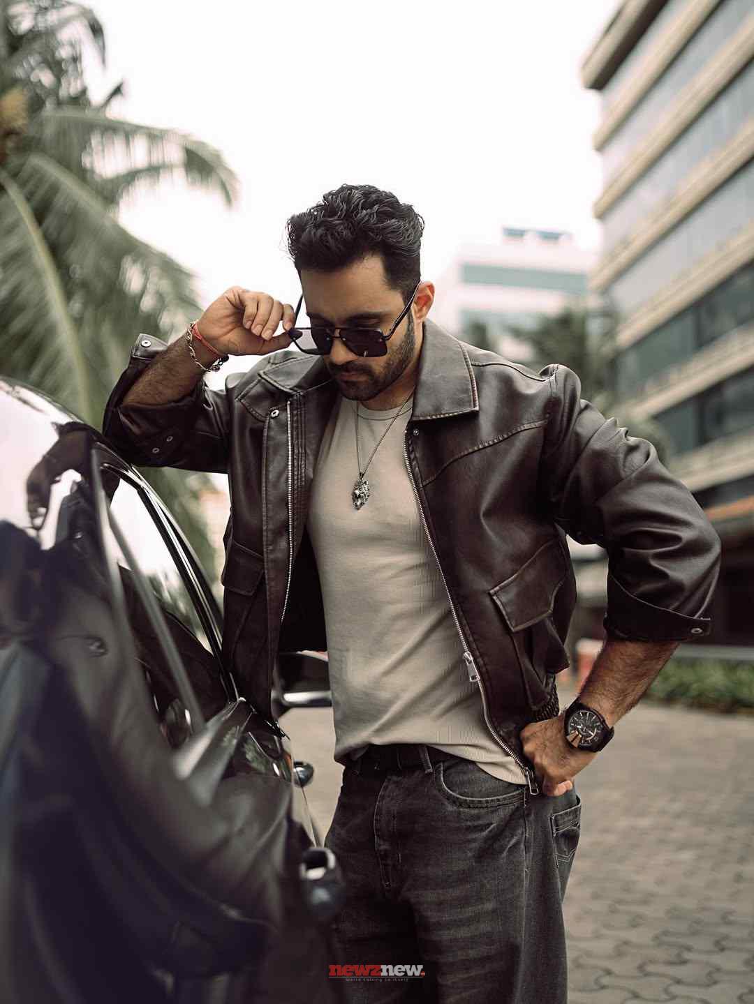 Abhishek Bajaj – Age, Family, Wife, Web Series, Biography & Net Worth