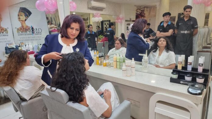 Hair Couture Show Brings Monsoon Hair Care to the Spotlight with Cleopatra Makeovers lounge