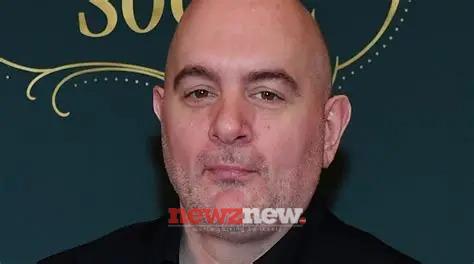 Chris Santos Net Worth: $8 Million – A Journey from Chef to Restauranteur