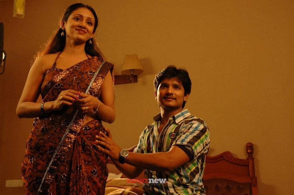 Review or Reaction to Kambi Katna Kathai Trailer