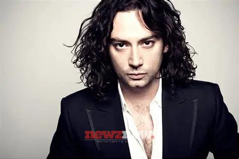 Constantine Maroulis Net Worth (2025): From American Idol to Broadway Fame – How Rich Is He Today?