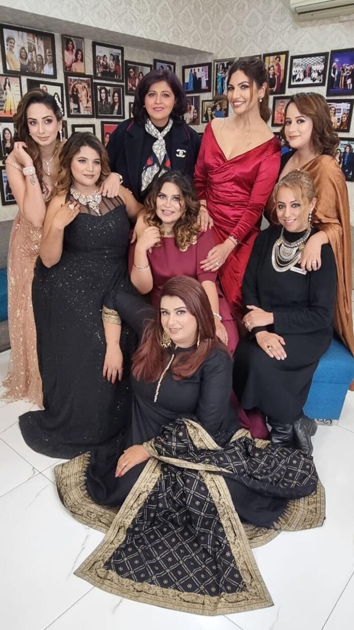 Cleopatra Salon & Makeovers Hosted a Glamorous Bollywood inspired Fashion & Makeover Event Showcasing