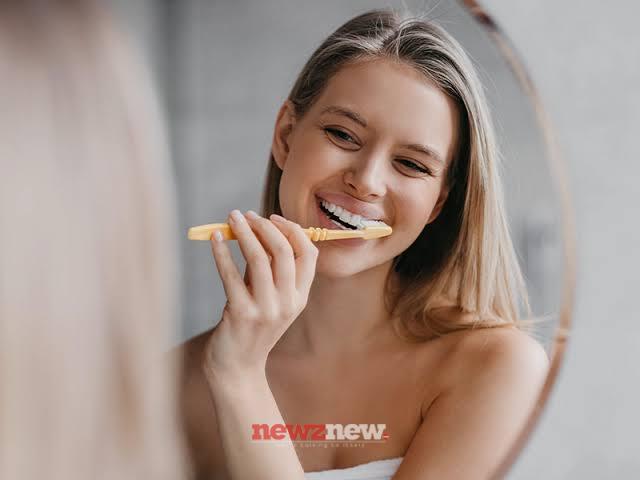 5 Everyday Habits That Could Be Quietly Damaging Your Oral Health