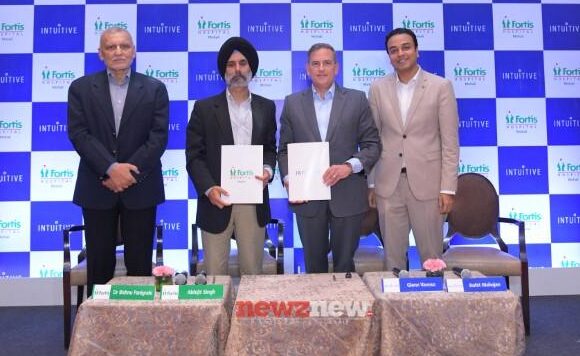 Fortis Hospital Mohali and Intuitive sign MoU
